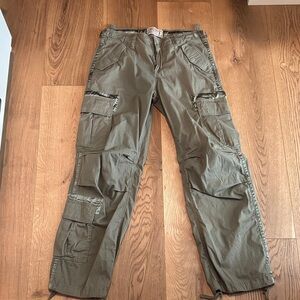 Women's Olive Cargo Pants